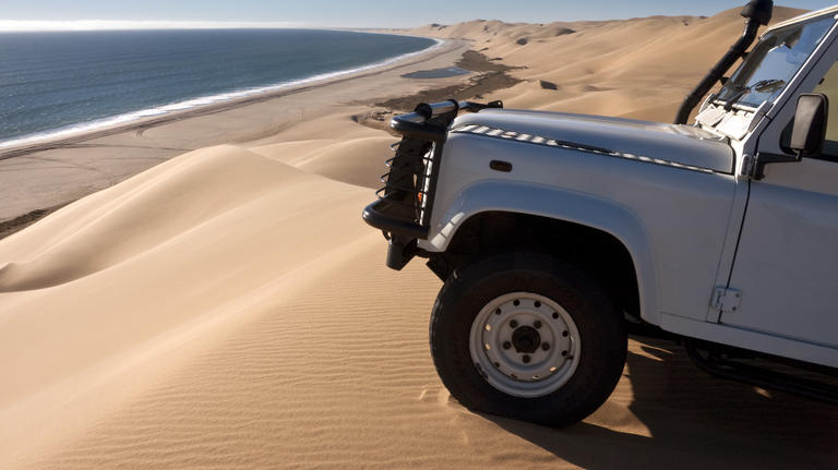 Dune Drive, Namibia